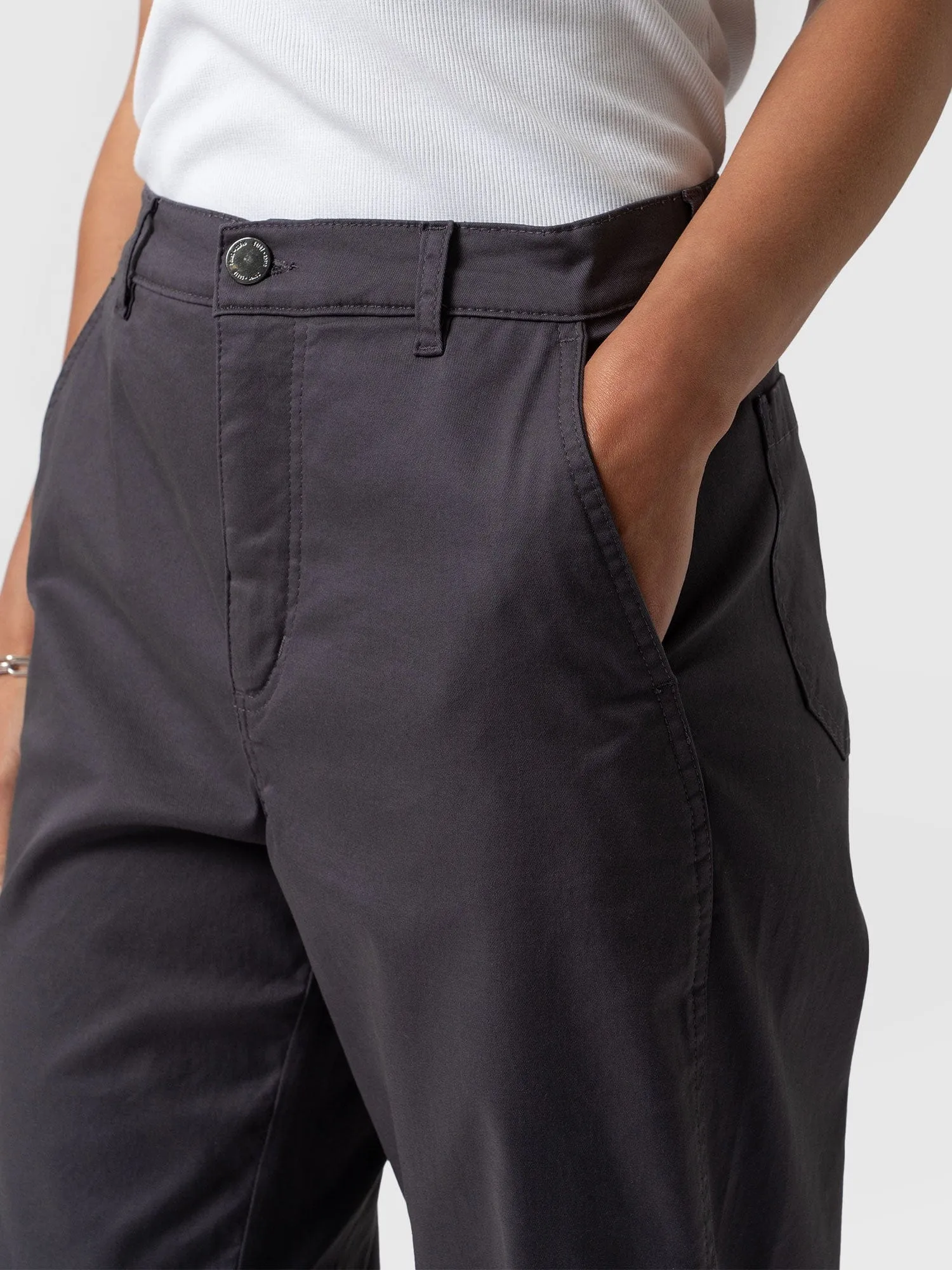 Alma Barrel Leg Chino - Charcoal