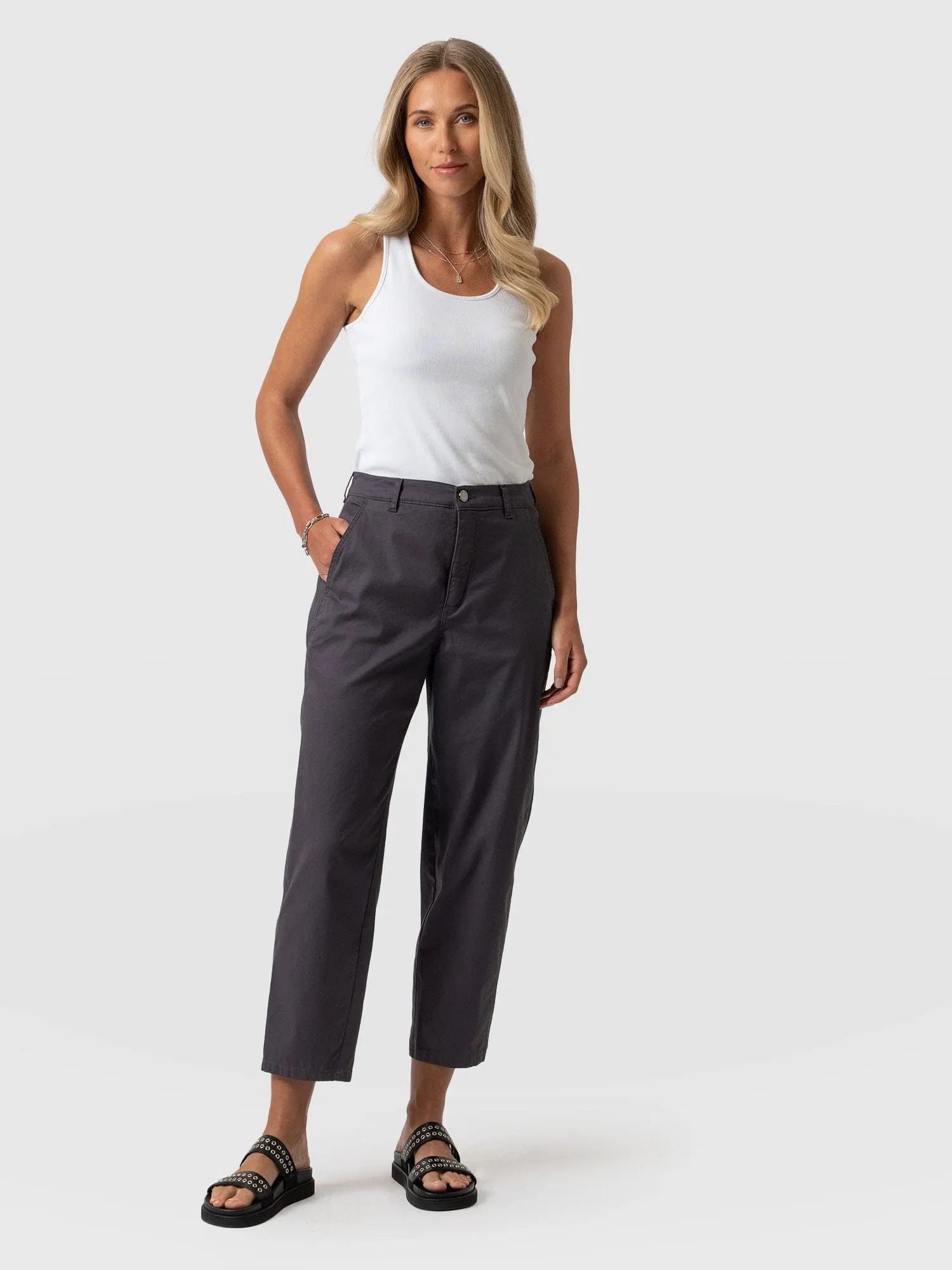 Alma Barrel Leg Chino - Charcoal