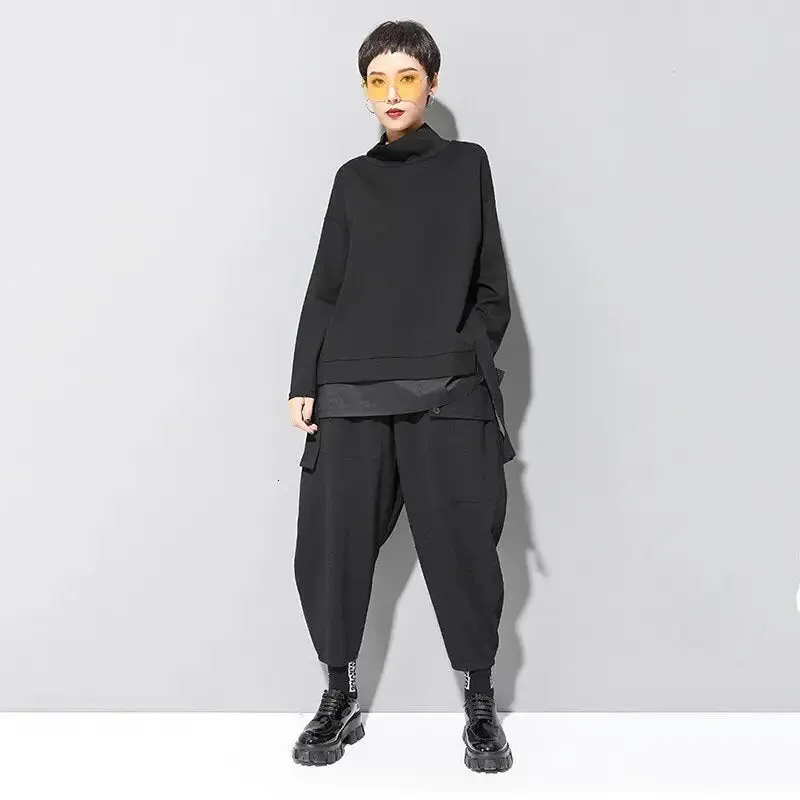 Asymmetrical Turtleneck Oversized Sweatshirt