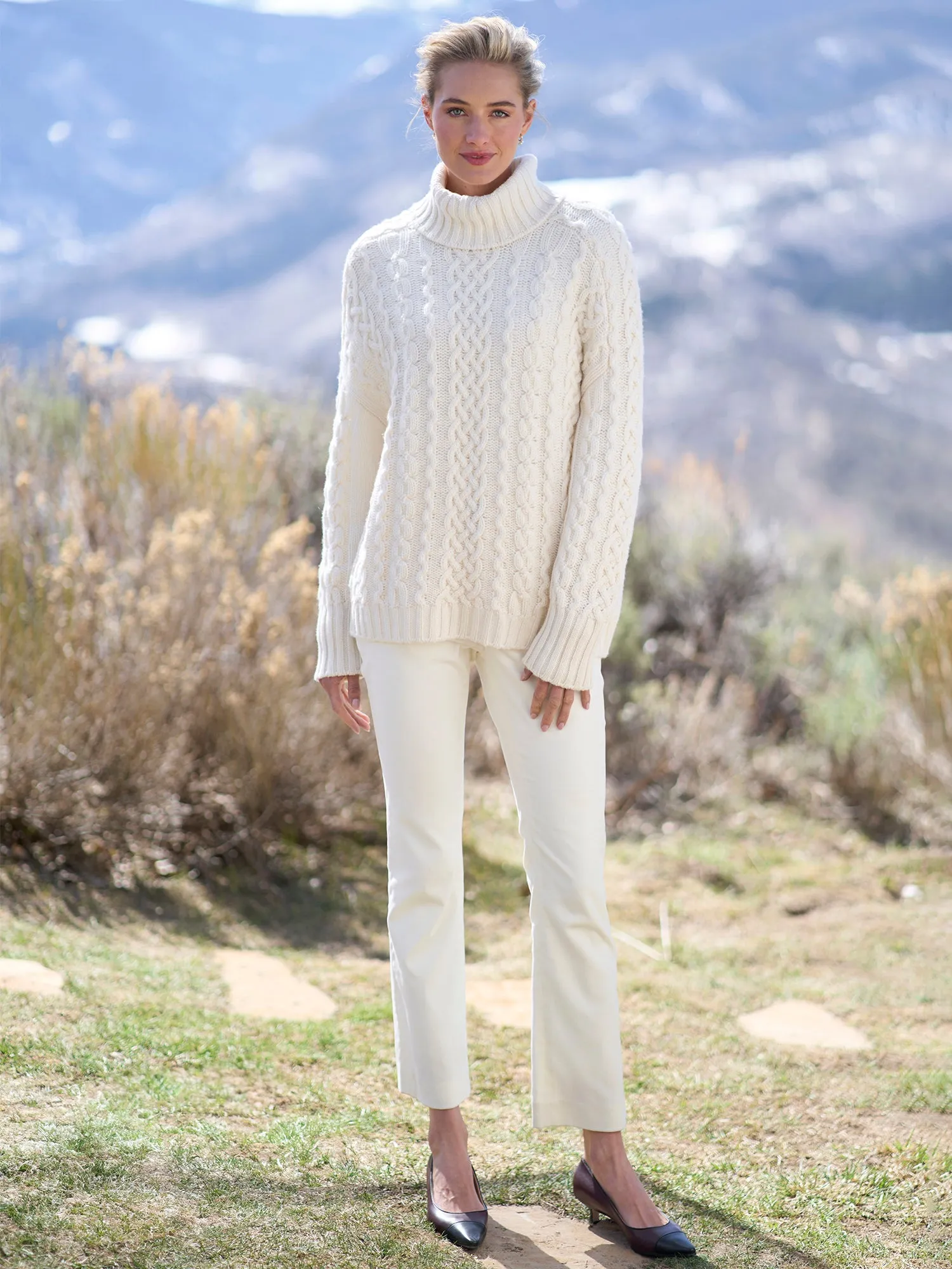 Burmesa Cashmere Turtleneck Sweater