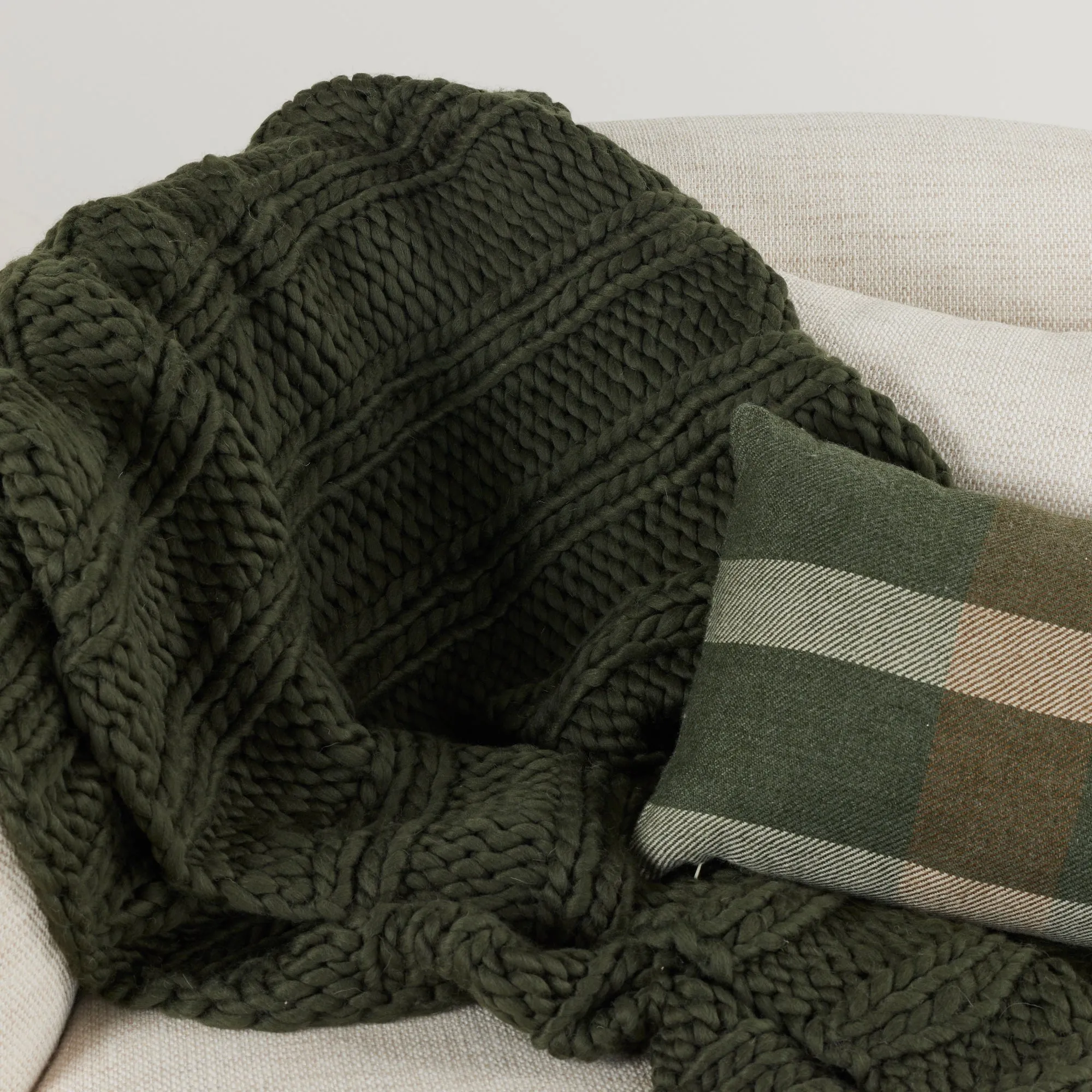 Chunky Knit Throw - Moss