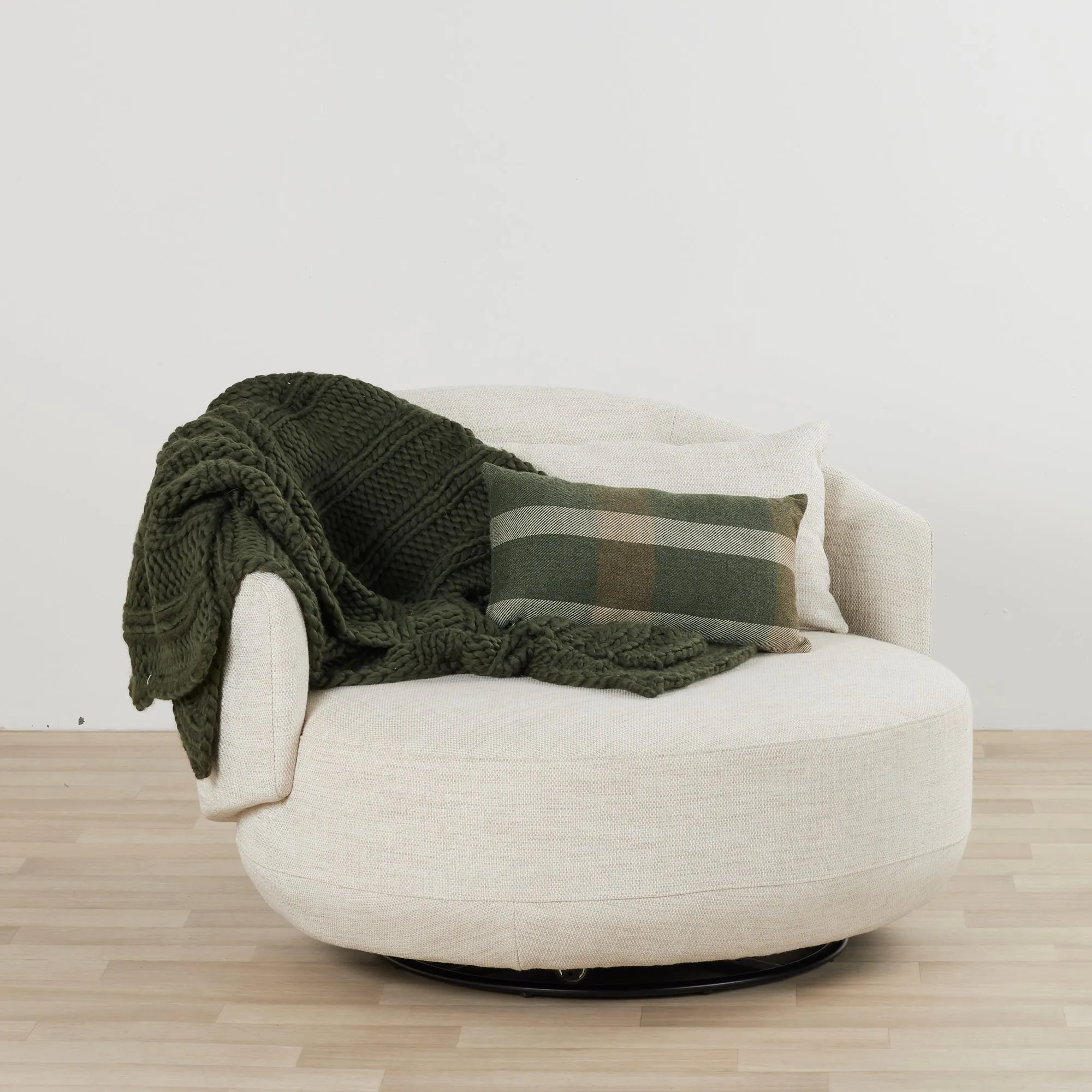 Chunky Knit Throw - Moss