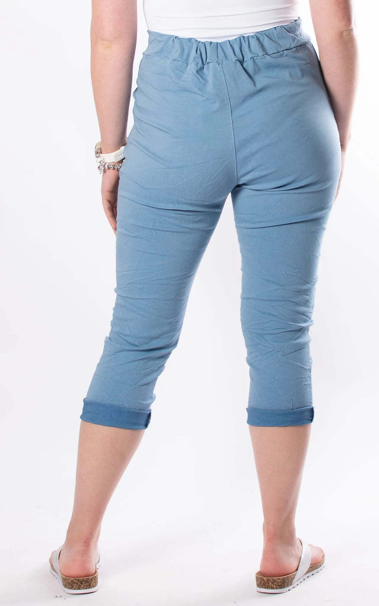 Crinkle Magic Capri | Denim