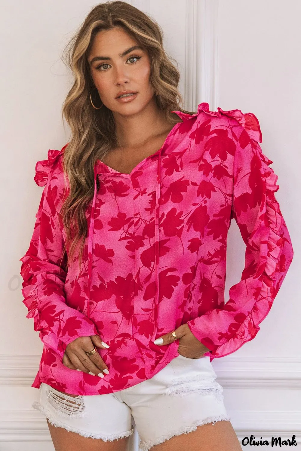 Deanwangkt - Floral blouse with pink ruffles