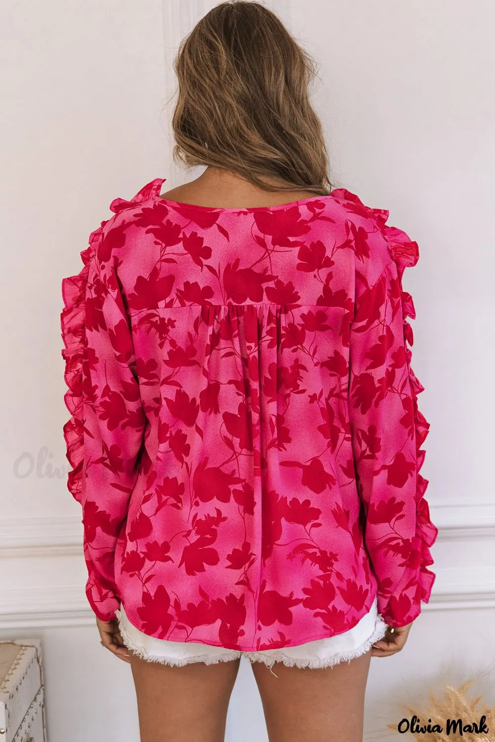 Deanwangkt - Floral blouse with pink ruffles