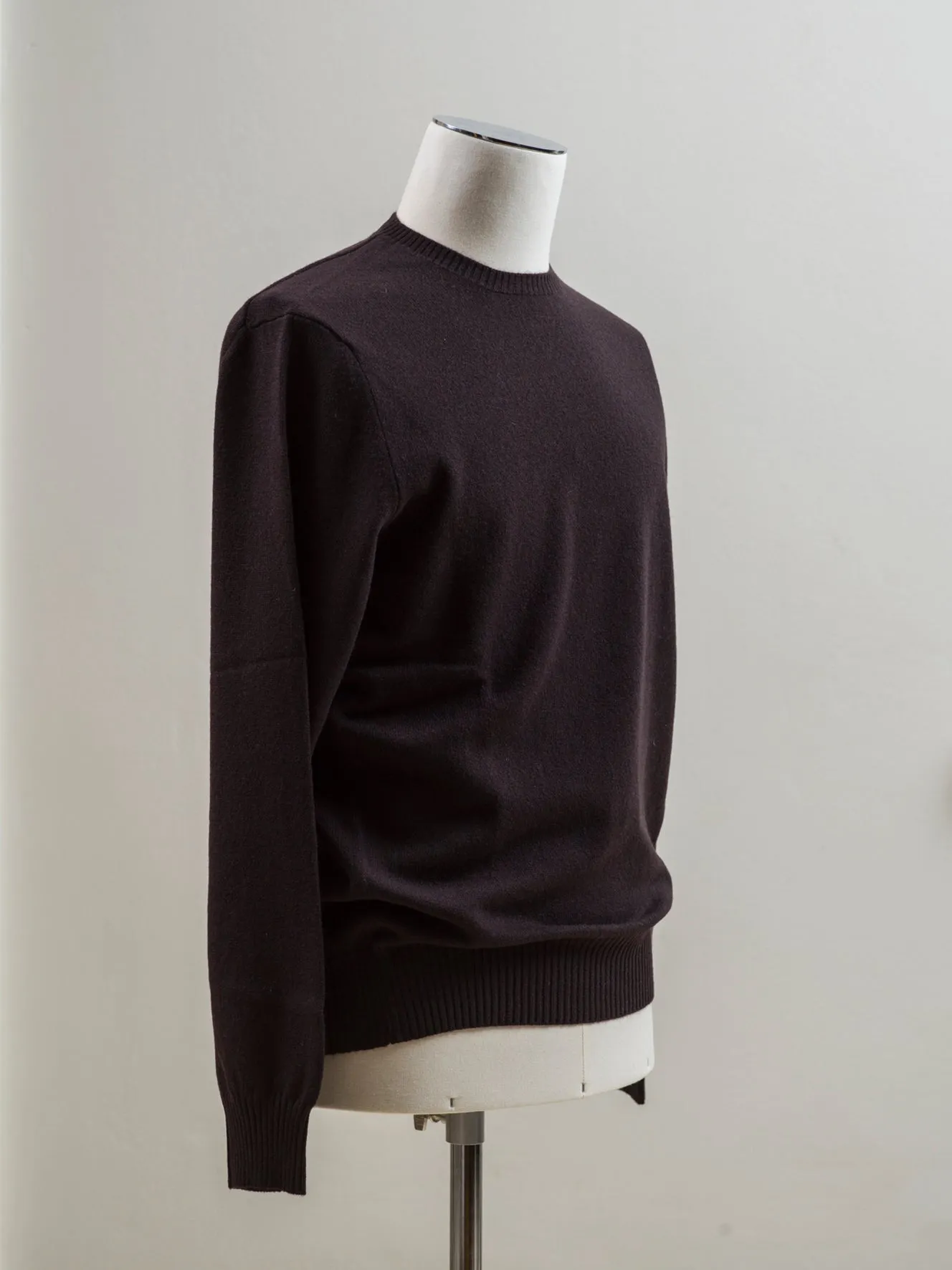 Drumohr Cashmere Crew Neck / Dark Brown