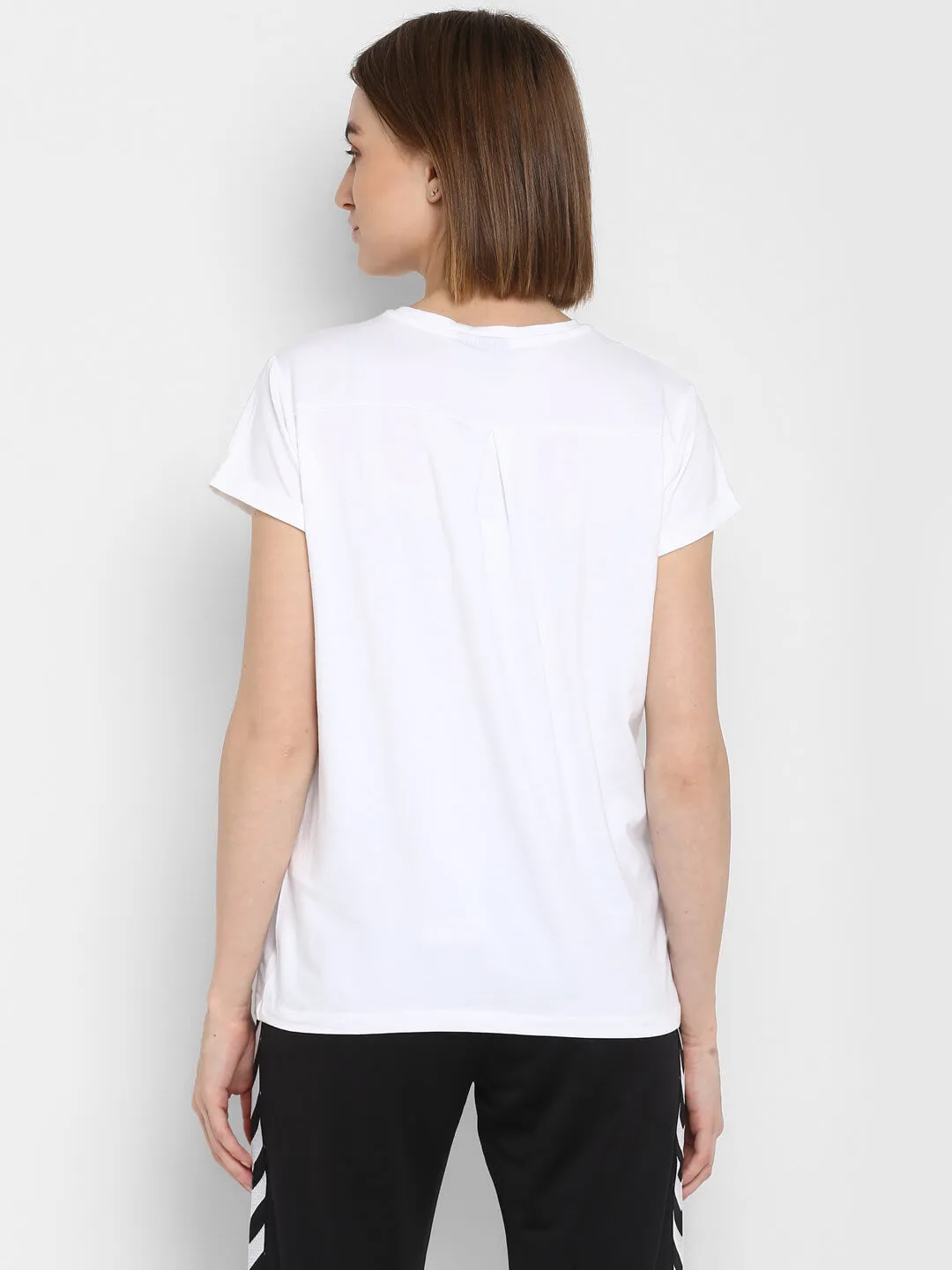 Isobella Women Cotton White T-Shirt