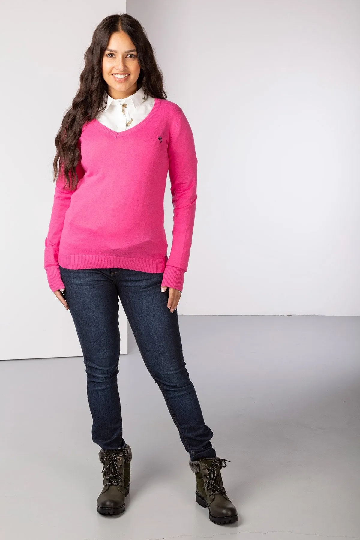 Ladies V Neck Fine Knit Jumper