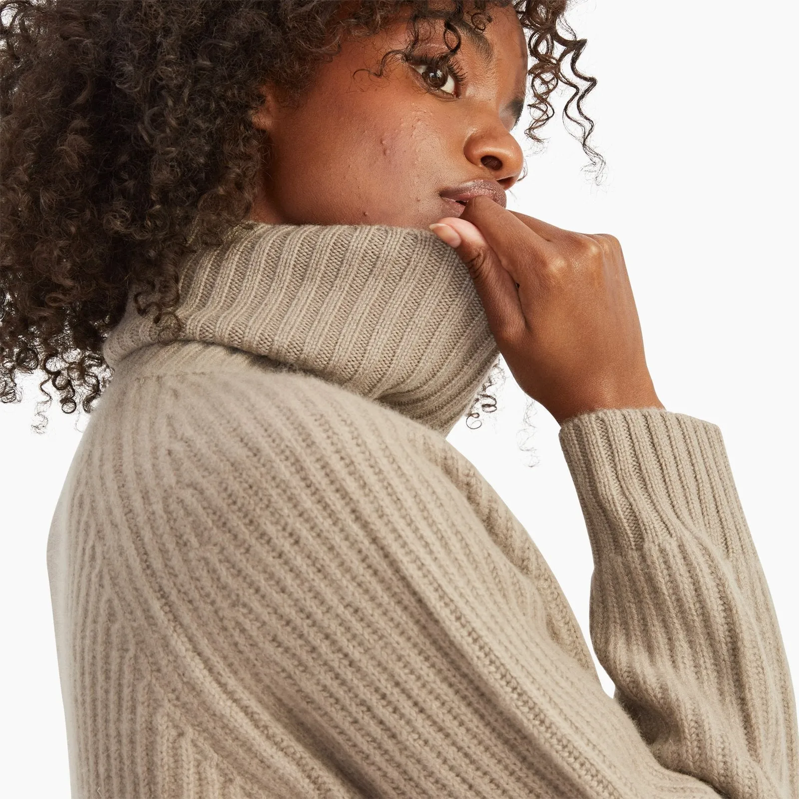 Luxe Cashmere Fisherman Turtleneck