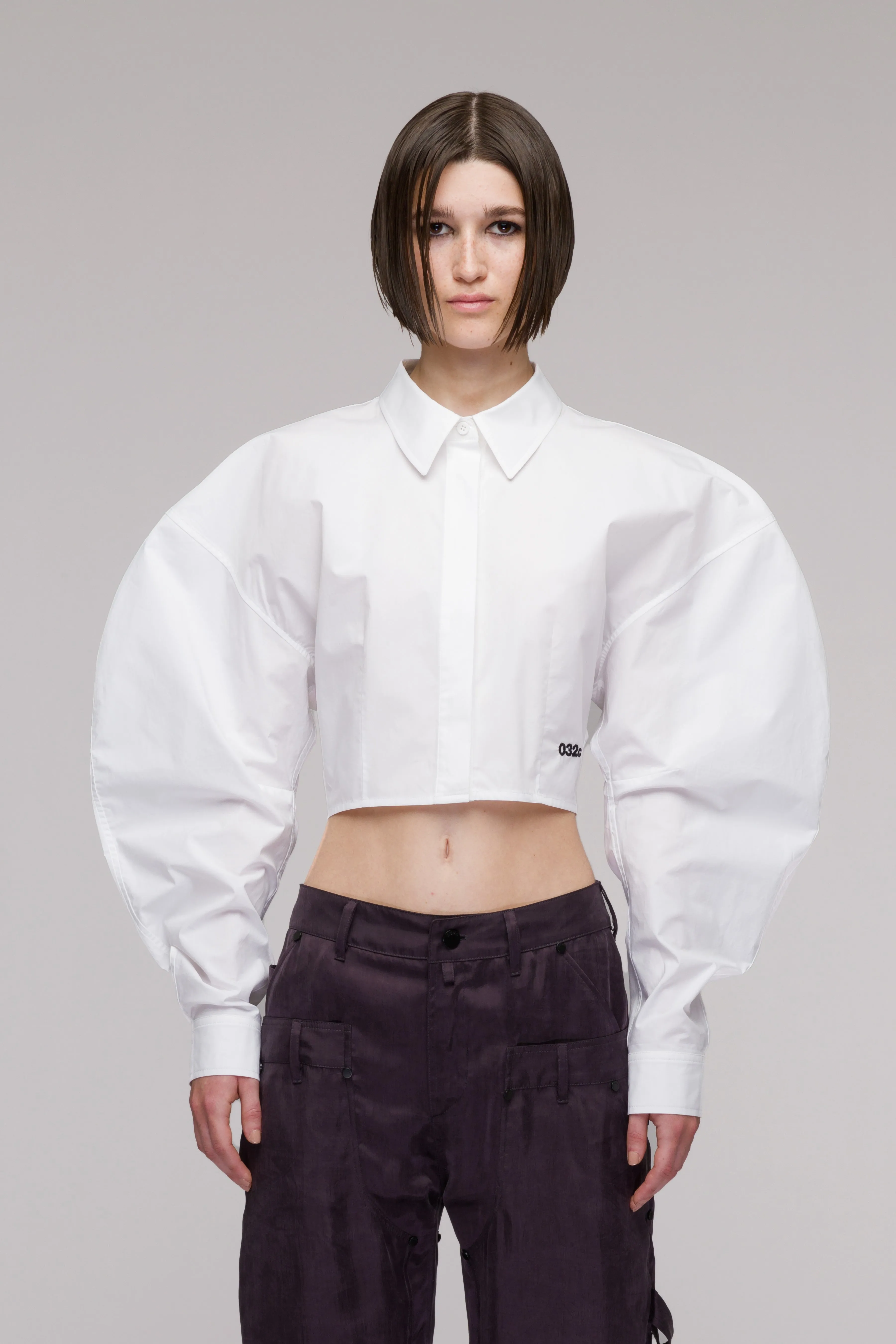 "ARCHER" WOVEN CROPPED SHIRT