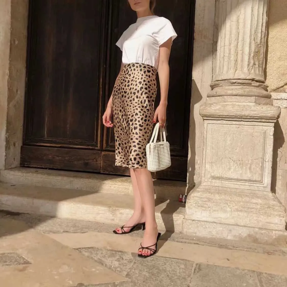 Retro Elastic Band High Waisted Leopard Print Satin Midi Skirt