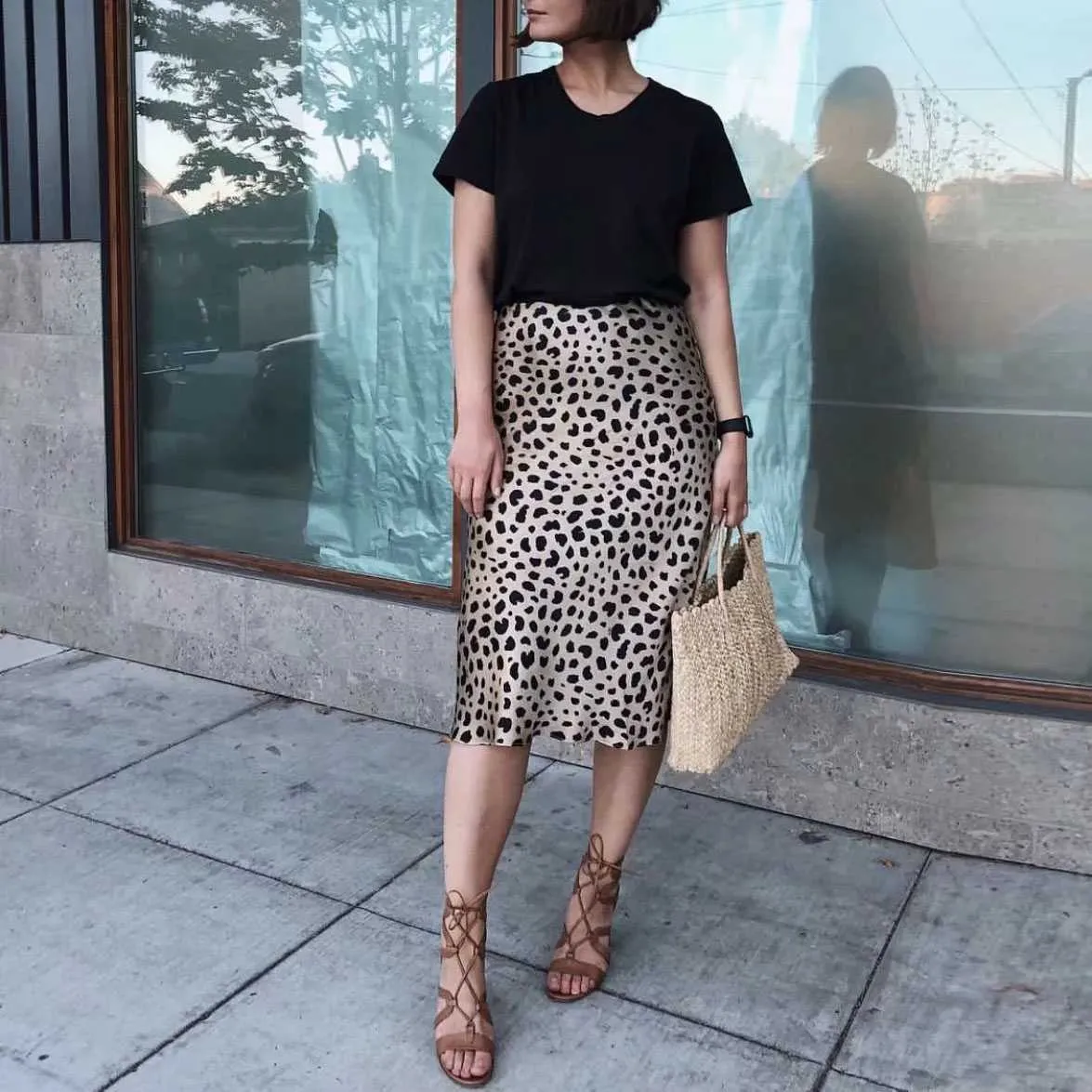 Retro Elastic Band High Waisted Leopard Print Satin Midi Skirt